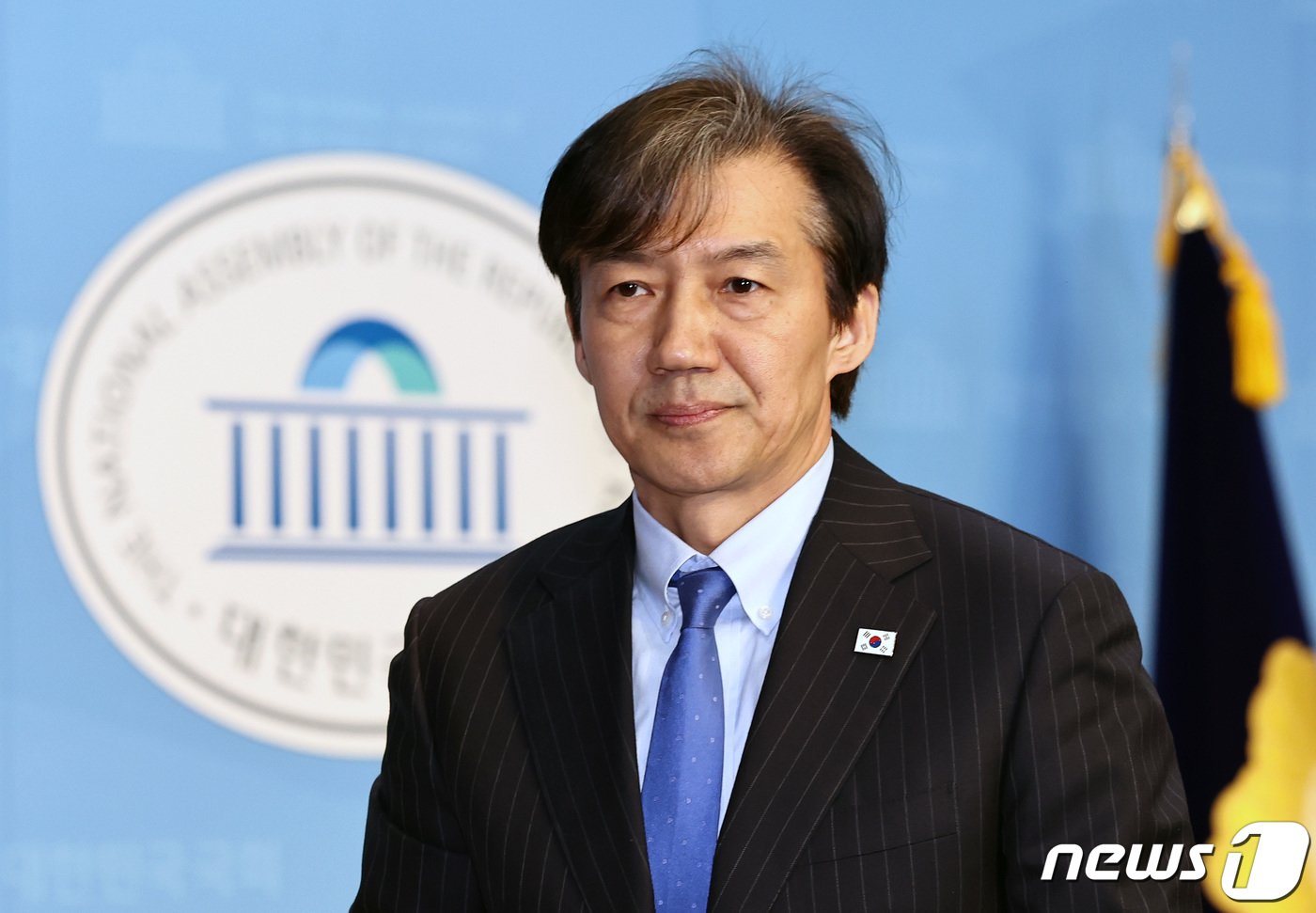 본문 이미지 - 조국 조국혁신당 대표가 12일 오전 서울 여의도 국회 소통관에서 총선 공약 기자회견을 마치고 회견장을 나서고 있다. 2024.3.12/뉴스1 ⓒ News1 구윤성 기자