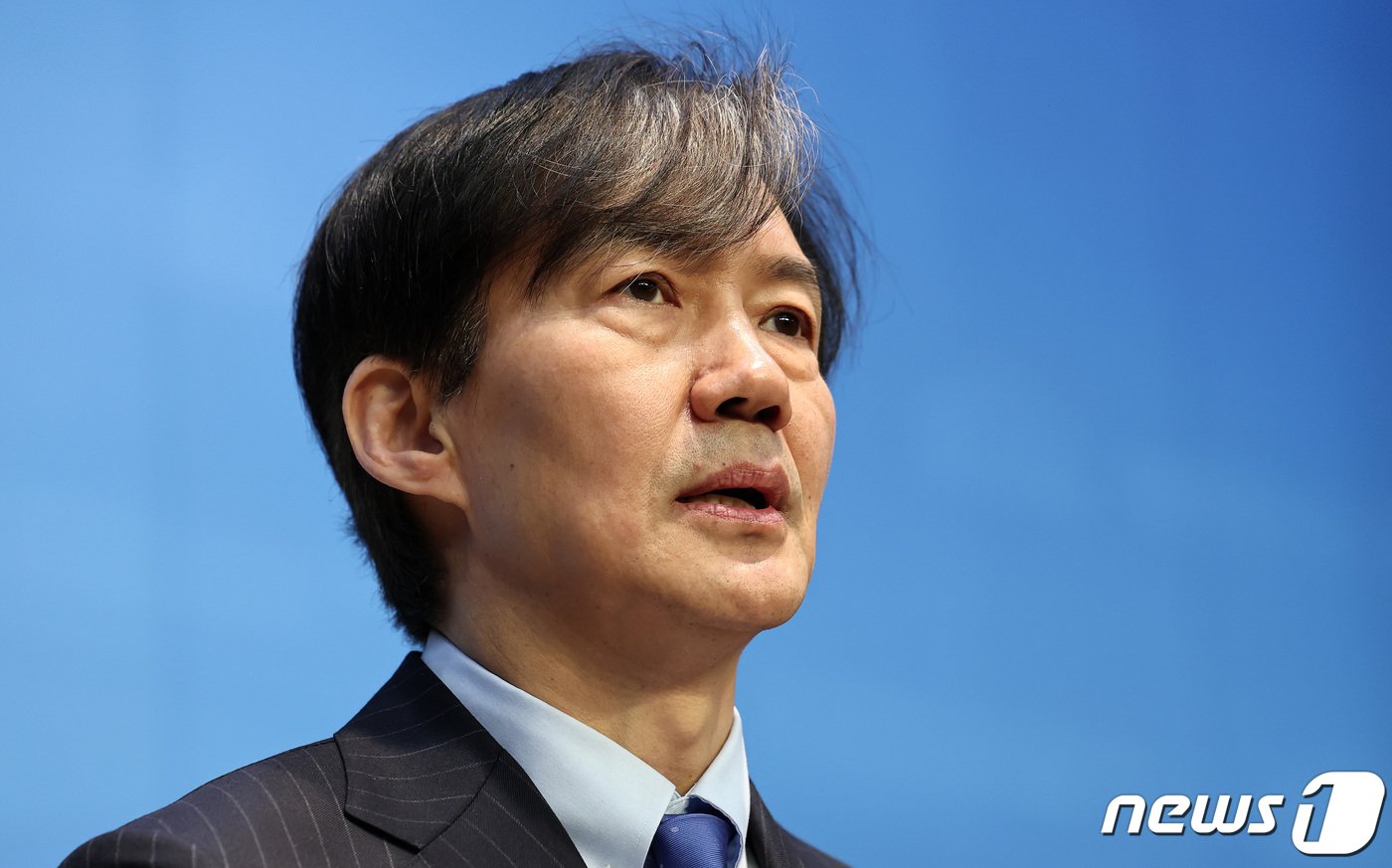 본문 이미지 - 조국 조국혁신당 대표가 12일 오전 서울 여의도 국회 소통관에서 총선 공약 기자회견을 하고 있다. 2024.3.12/뉴스1 ⓒ News1 구윤성 기자