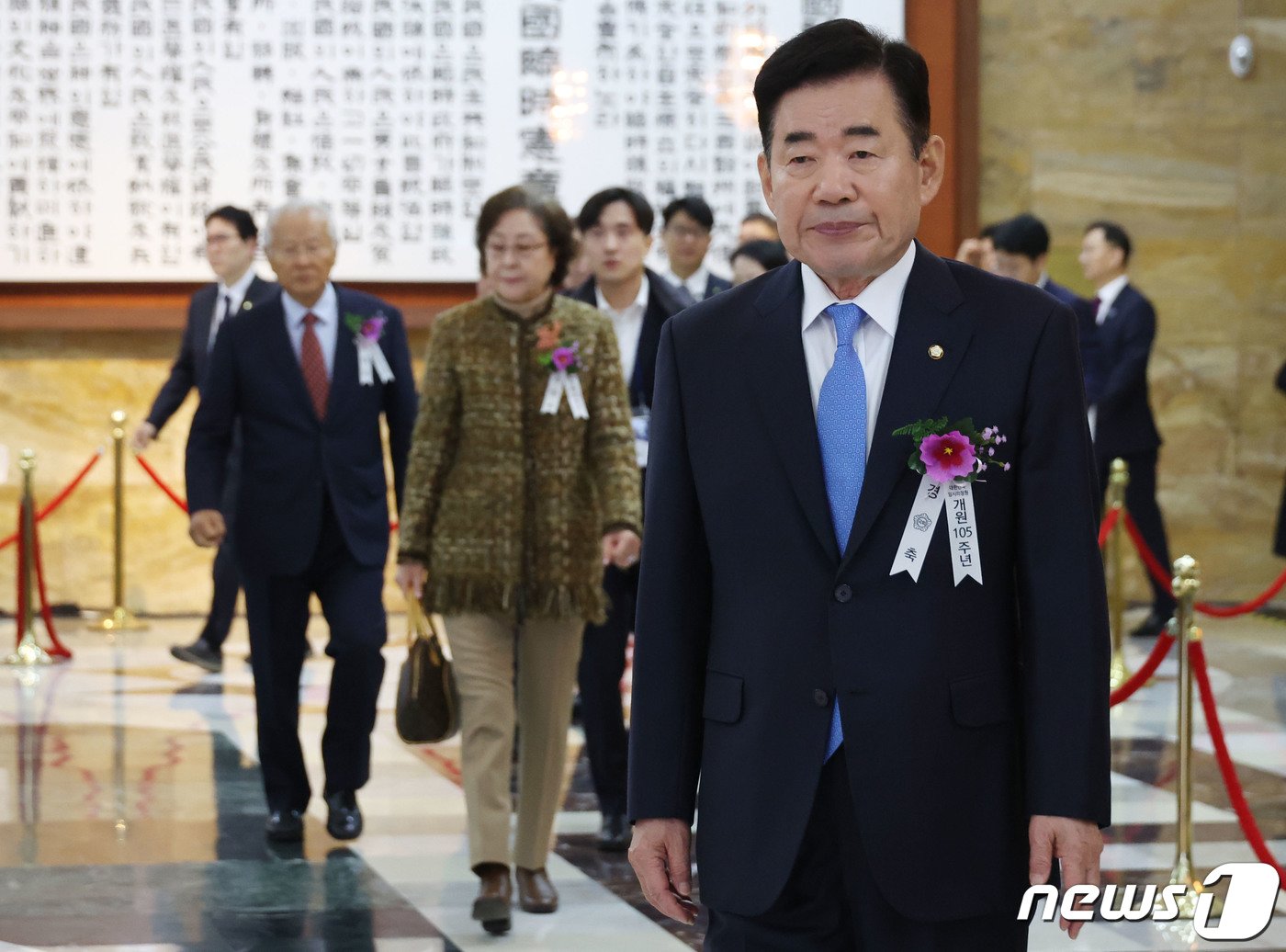 본문 이미지 - 김진표 국회의장이 12일 서울 여의도 국회 중앙홀에서 열린 대한민국국회, 임시의정원 개원 105주년 기념식에 참석하고 있다. (공동취재) 2024.3.12/뉴스1 ⓒ News1 임세영 기자