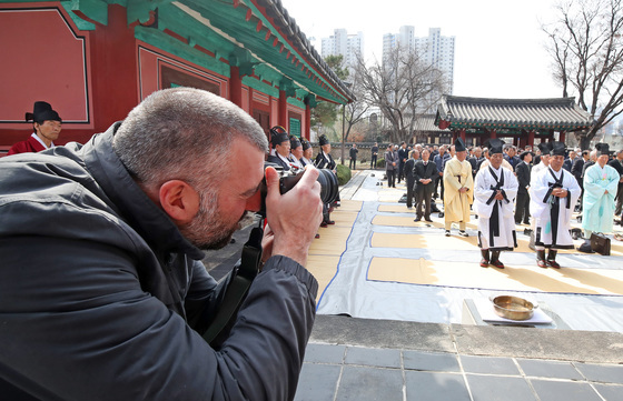 "서울만 가지 않아요"…외국인 지역 체류 기간 36% 급증