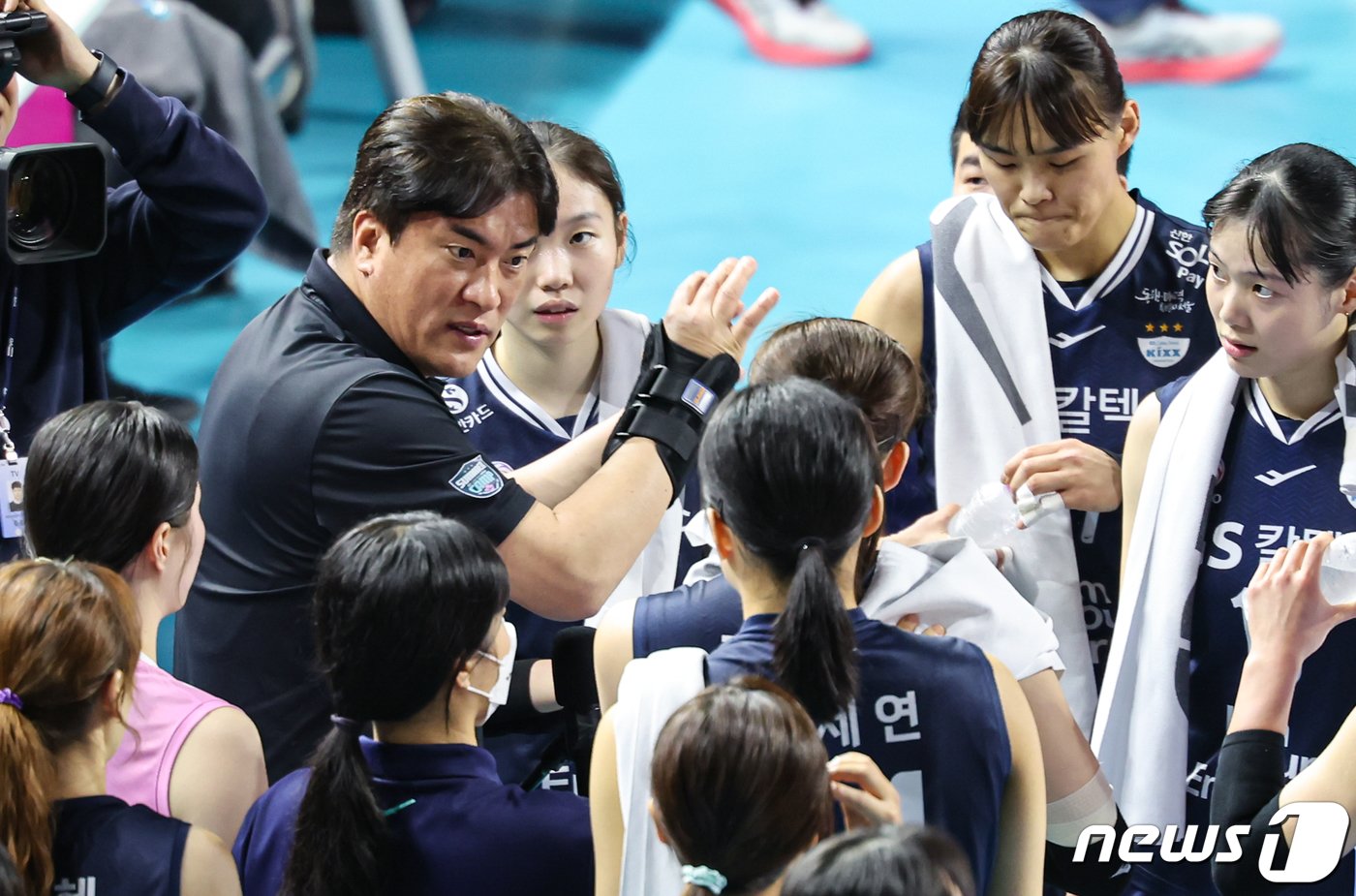 본문 이미지 - V리그 GS칼텍스 감독으로 여자 선수들을 지도해 본 경험이 있는 차상현 감독. /뉴스1 DB ⓒ News1 김도우 기자