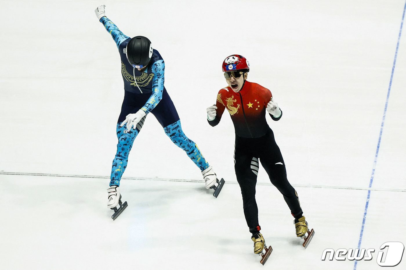 세계선수권 3관왕을 달성한 린샤오쥔&#40;중국&#41;. ⓒ AFP=뉴스1