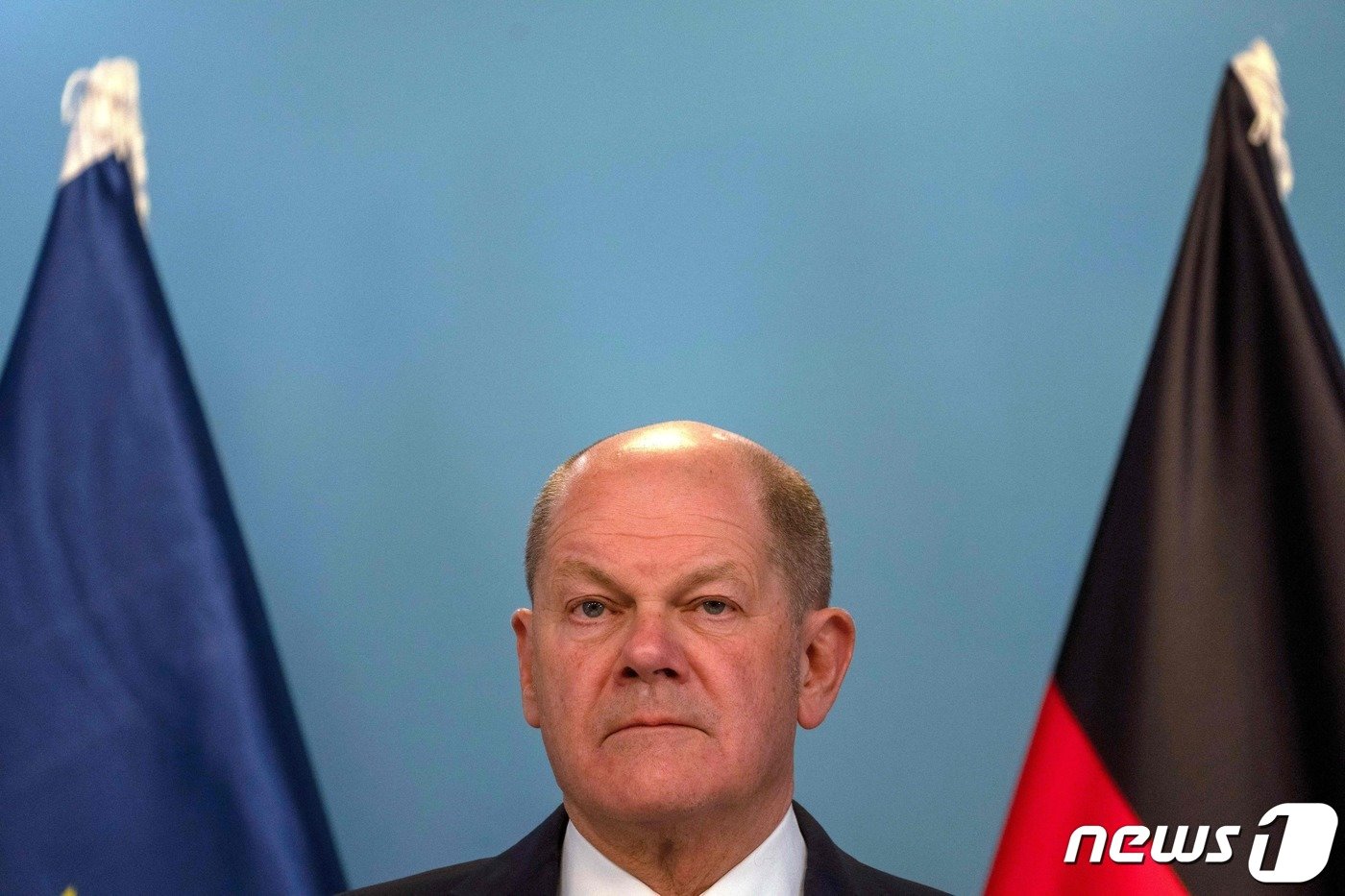 본문 이미지 - 올라프 숄츠 독일 총리가 17일 &#40;현지시간&#41; 예루살렘을 방문해 베냐민 네타냐후 이스라엘 총리와 회담을 마친 뒤 기자회견을 갖고 “이스라엘의 라파 침공이 역내 평화를 매우 어렵게 할 것”이라고 밝히고 있다. 2024. 3. 18 ⓒ AFP=뉴스1 ⓒ News1 우동명 기자