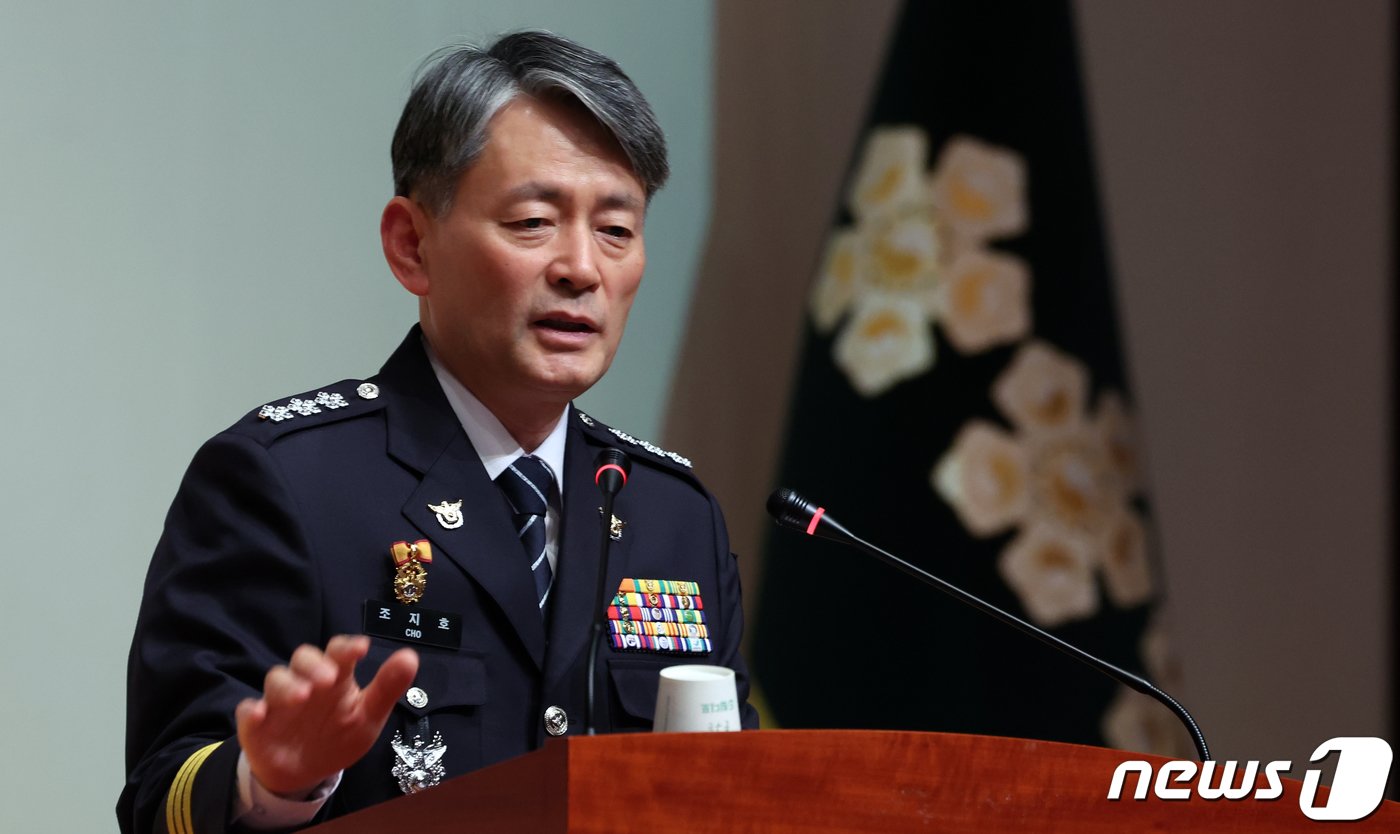 본문 이미지 - 조지호 서울시경찰청장이 18일 오후 서울 종로구 서울경찰청에서 열린 청소년 도박 근절 릴레이 캠페인 선포식에서 발언을 하고 있다. 2024.3.18/뉴스1 ⓒ News1 김명섭 기자