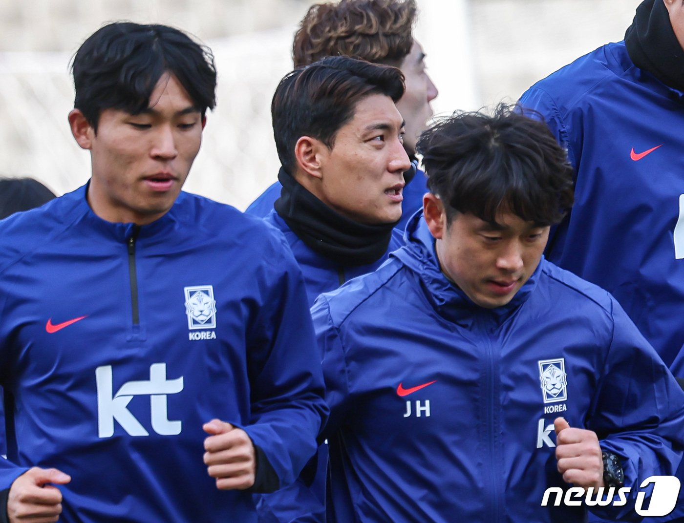 본문 이미지 - 대한민국 축구대표팀 주민규가 18일 오후 경기 고양종합운동장에서 2026 국제축구연맹(FIFA) 북중미 월드컵 아시아 지역 2차 예선 태국과의 2연전을 앞두고 훈련을 하고 있다. . 2024.3.18/뉴스1 ⓒ News1 김도우 기자
