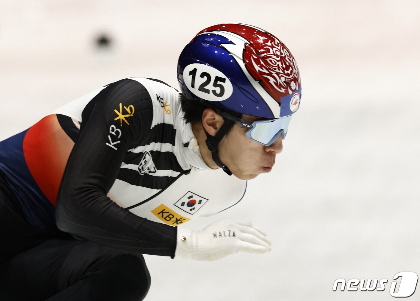 본문 이미지 - 황대헌&#40;강원도청&#41;. ⓒ 로이터=뉴스1