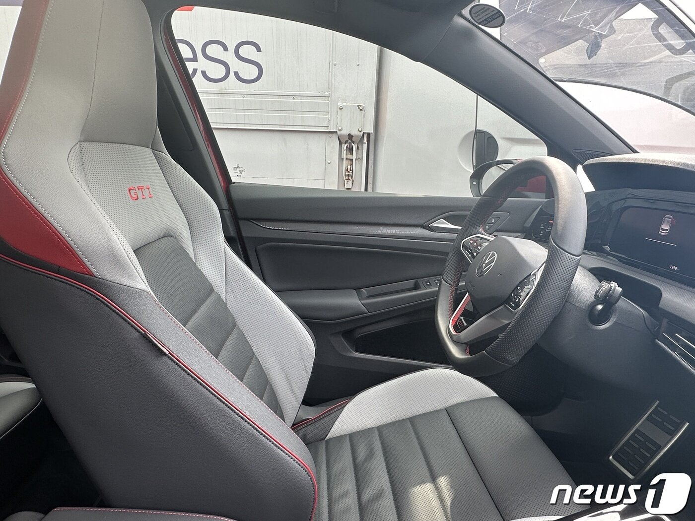 본문 이미지 - 골프 GTI 2024.03.12/뉴스1 ⓒ News1 금준혁 기자