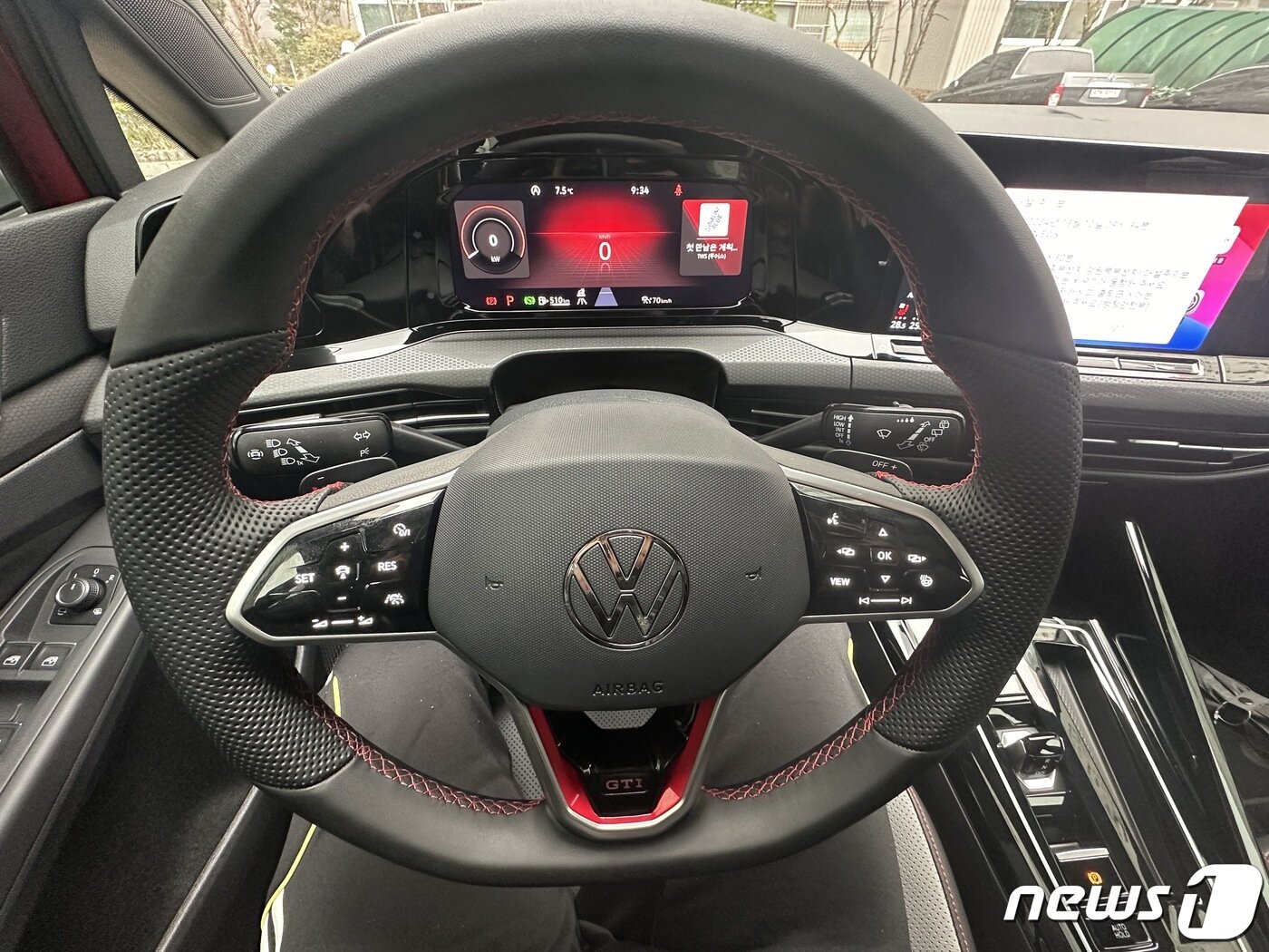 본문 이미지 - 골프 GTI 2024.03.12/뉴스1 ⓒ News1 금준혁 기자
