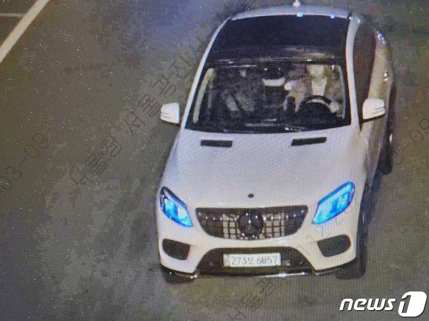 본문 이미지 - 범인들이 탄 차량 (서울 광진경찰서 제공)