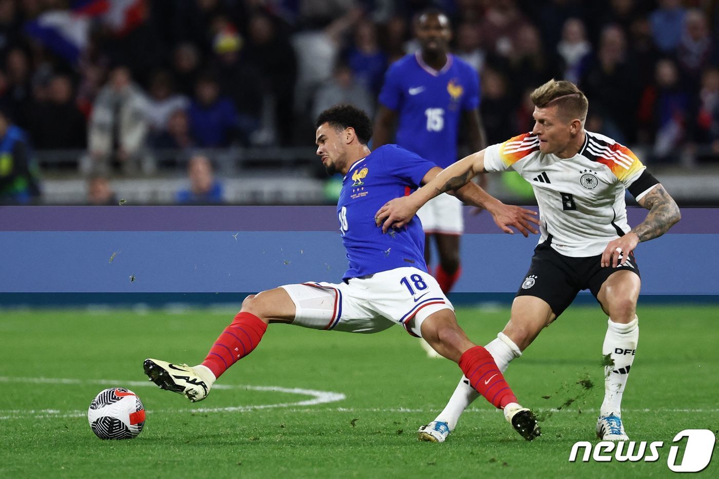 본문 이미지 - 독일 축구대표팀의 토니 크로스. ⓒ AFP=뉴스1