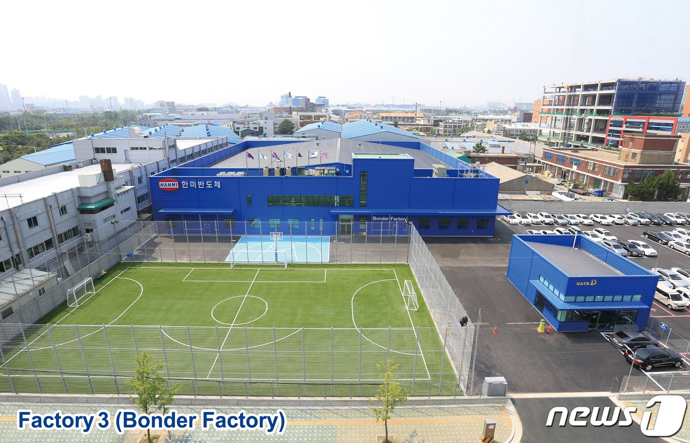 본문 이미지 - 한미반도체 3공장 본더팩토리(한미반도체 제공) ⓒ News1