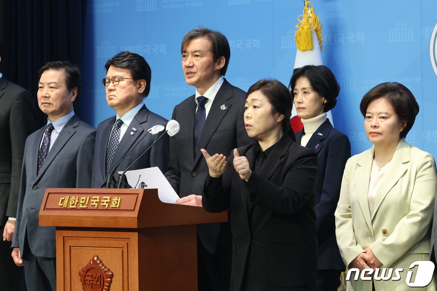 조국 조국혁신당 대표가 27일 서울 여의도 국회에서 검찰개혁 관련 현안 기자회견을 하고 있다. 2024.3.27/뉴스1 ⓒ News1 송원영 기자