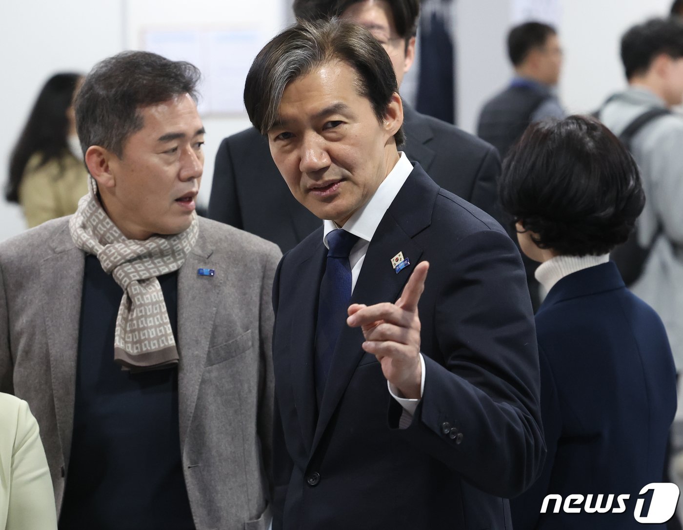 본문 이미지 - 조국 조국혁신당 대표가 27일 서울 여의도 국회 소통관에서 검찰 등 권력기관 개혁 관련 기자회견에 참석 하고 있다. 2024.3.27/뉴스1 ⓒ News1 송원영 기자