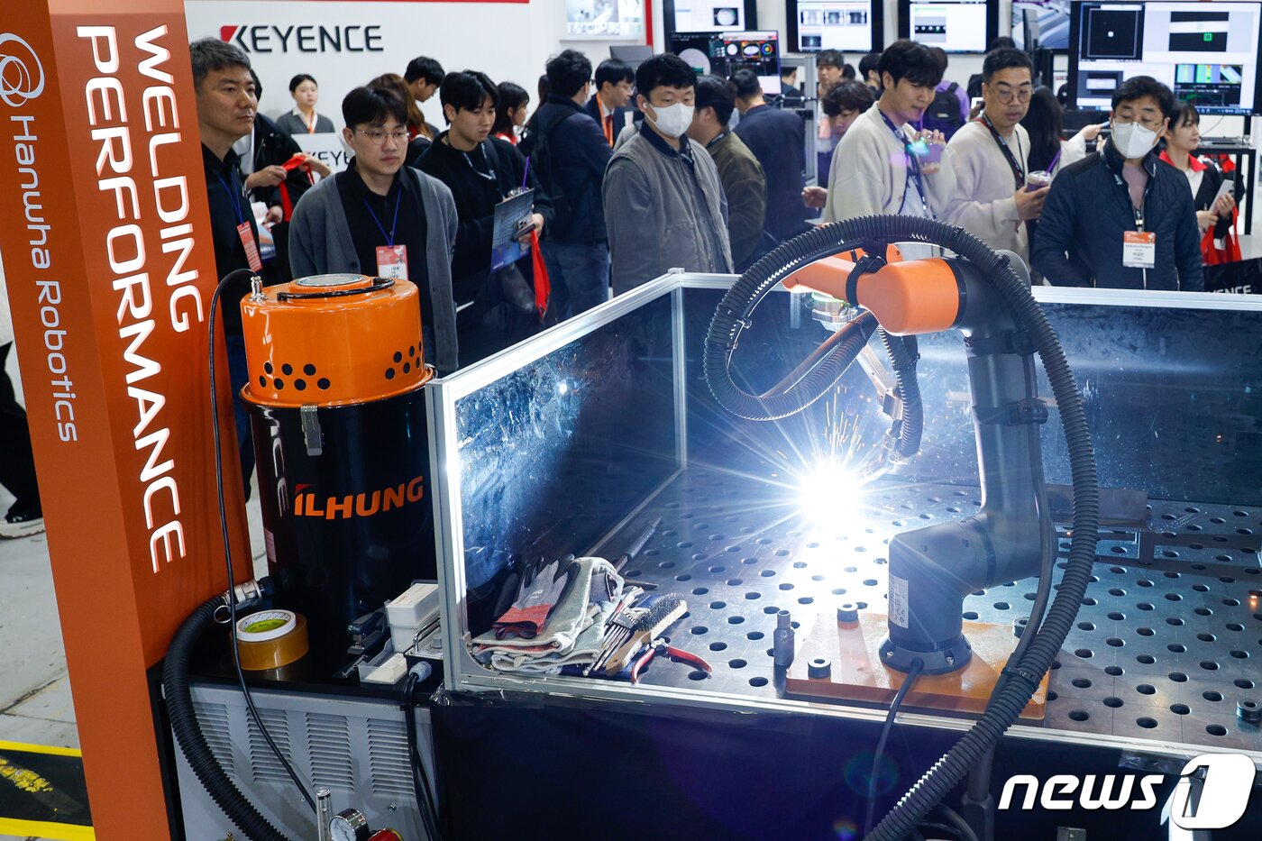 본문 이미지 -  한화로보스틱스 부스 전경.ⓒ 뉴스1 안은나 기자