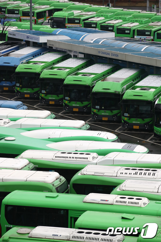 서울 시내버스 12년 만에 파업 돌입