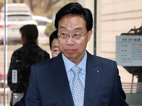 '억대 뇌물수수 혐의' 전준경 전 민주연구원 부원장 보석 기각