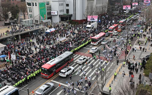 오늘 서울 광화문·시청 일대 야권 대규모 집회…"대중교통 이용" 당부