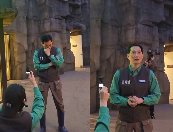 본문 이미지 - 송영관 에버랜드 사육사. (커뮤니티 갈무리)