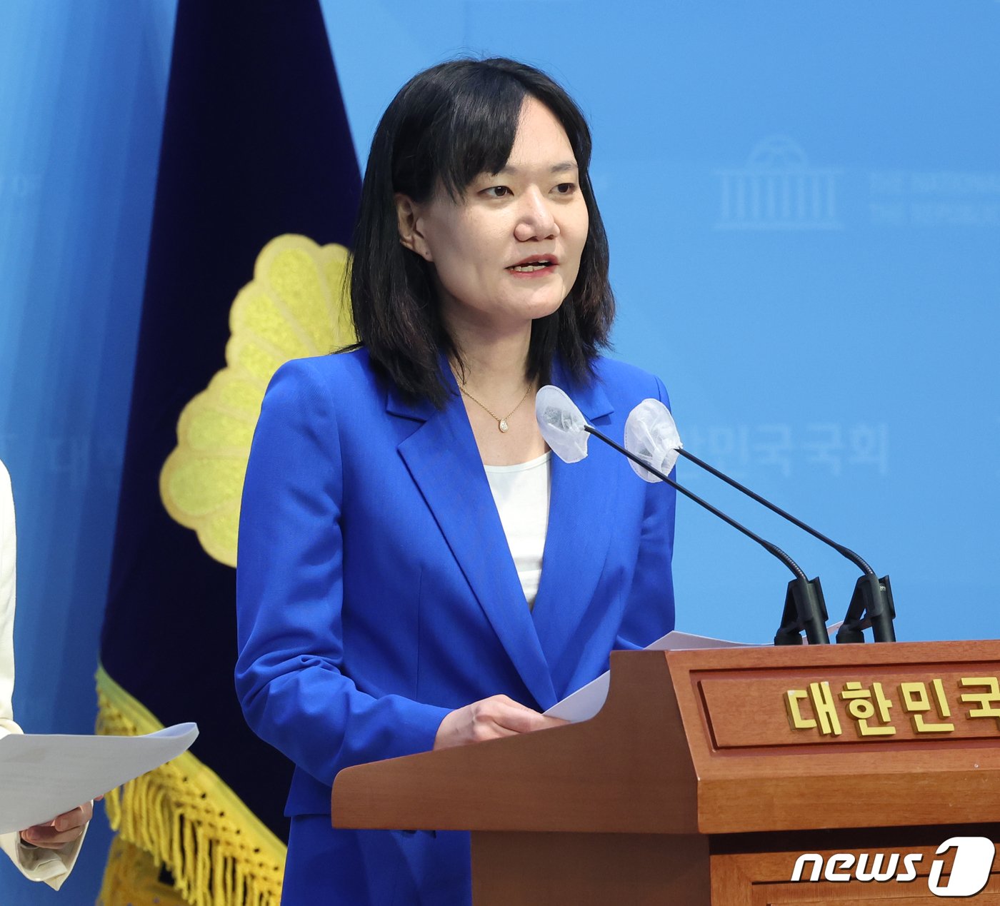 본문 이미지 - 더불어민주당 24호 영입인재인 김남희 변호사가 4일 서울 여의도 국회 소통관에서 제22대 총선 경기 광명을 출마선언 기자회견을 하고 있다. 2024.3.4/뉴스1 ⓒ News1 송원영 기자