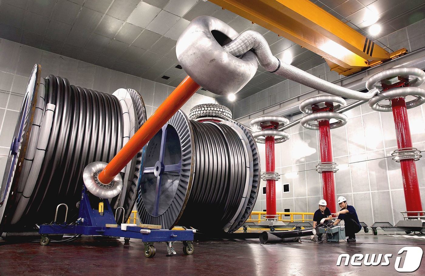 본문 이미지 - LS에코에너지의 초고압 케이블.&#40;LS에코에너지 제공&#41;