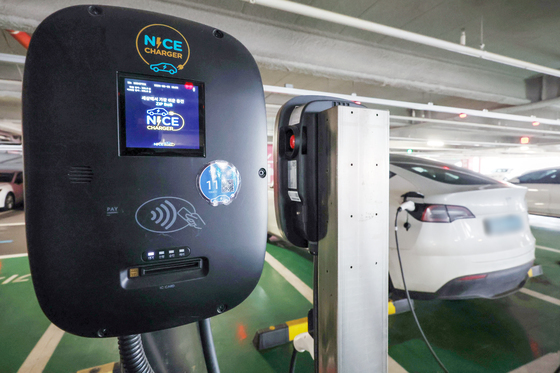 "전기차 충전기 보조금, '설치'에서 '운영'으로 전환해야"