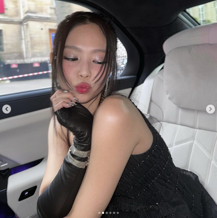 본문 이미지 - 제니 인스타그램