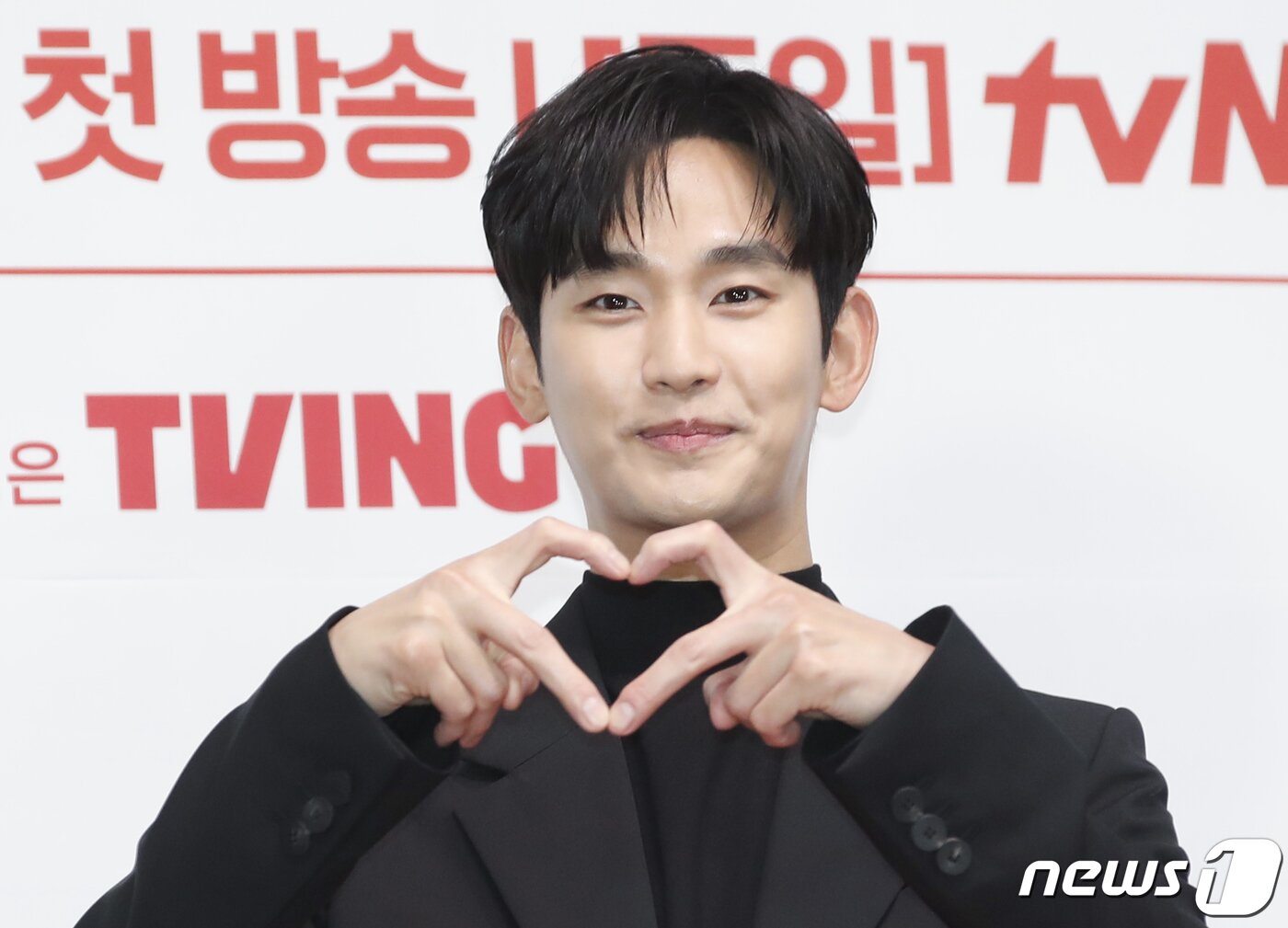 본문 이미지 - tvN 토일드라마 '눈물의 여왕'(극본 박지은/연출 장영우, 김희원) 제작발표회./뉴스1 ⓒ News1