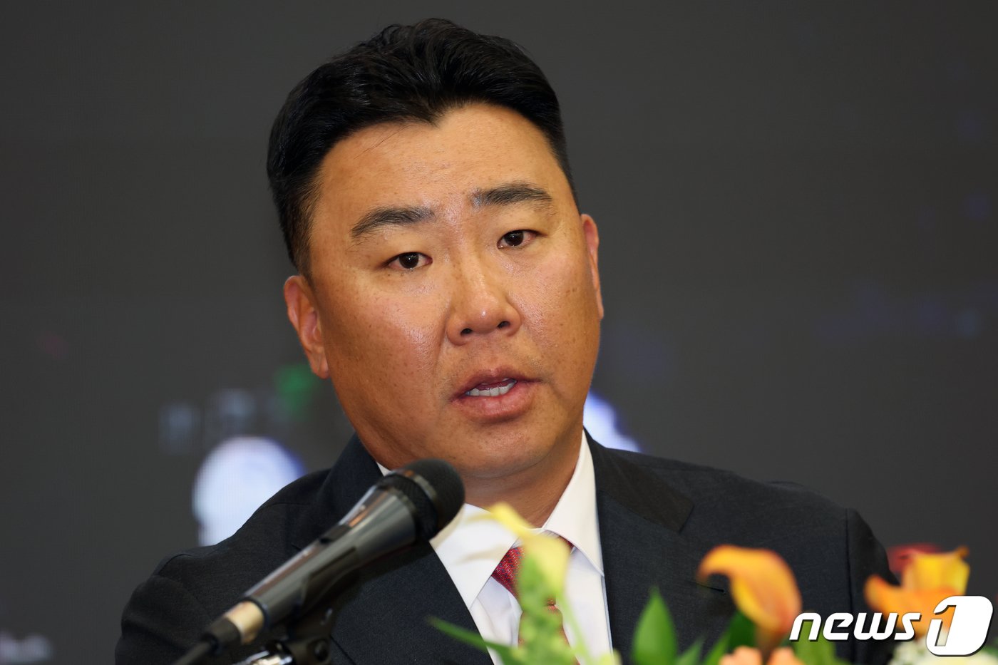 본문 이미지 - 8일 기아오토랜드 광주에서 열린 KIA타이거즈 제11대 감독 취임식에서 이범호 신임 감독이 기자단과 질의응답하고 있다. 2024.3.8/뉴스1 ⓒ News1 김태성 기자