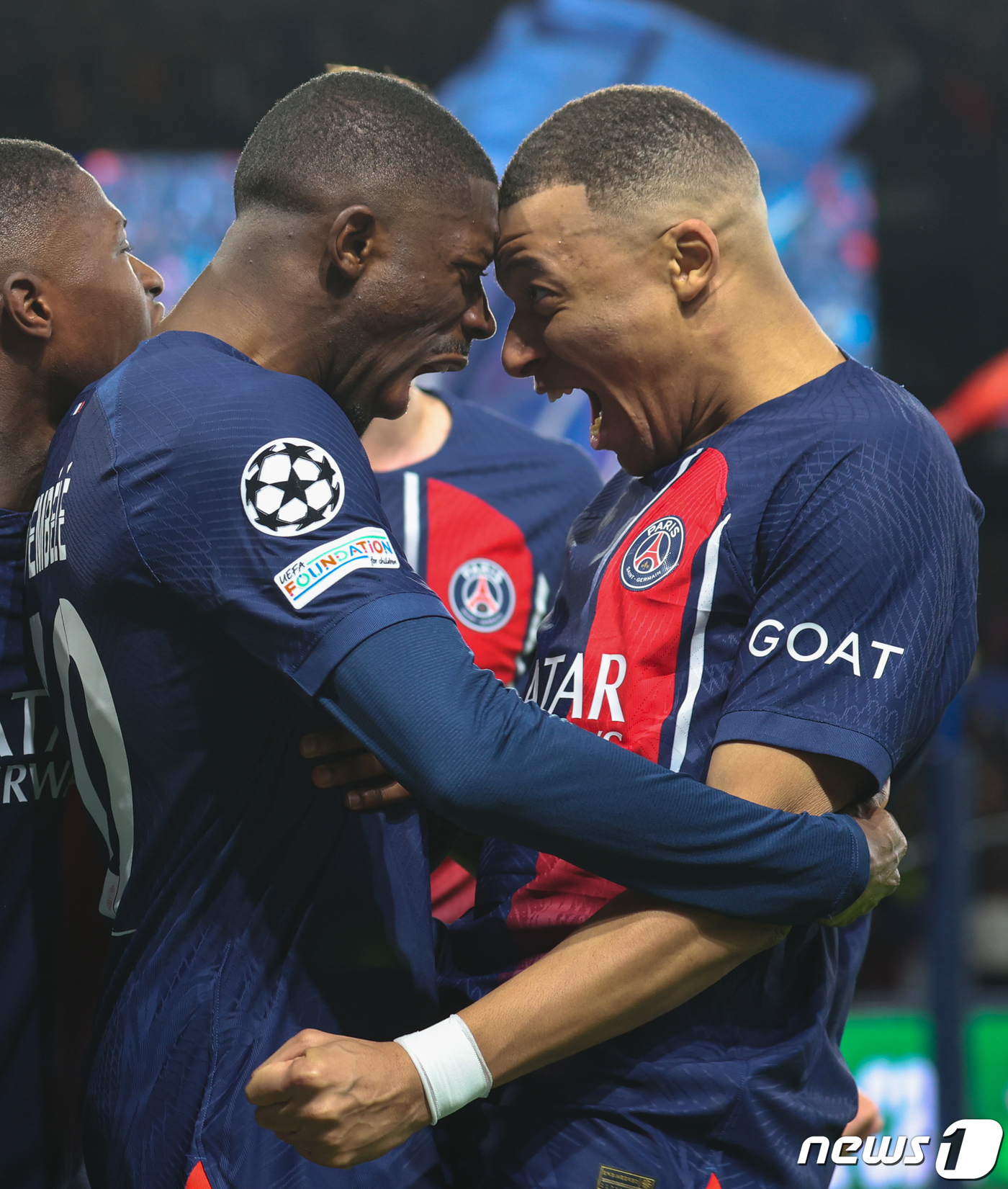 (파리=뉴스1) 이준성 기자 = 10일(현지 시간) 프랑스 파리 파르크 데 프랭스에서 열린 2023-2024 UCL 8강 1차전 파리 생제르맹(PSG)과 FC바르셀로나의 경기에서 …