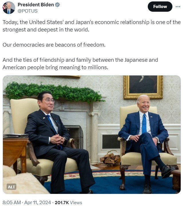 본문 이미지 - 11일(현지시간) 미국 워싱턴 백악관에서 마주 앉은 기시다 후미오 일본총리(좌)와 조 바이든 미국 대통령(우)의 사진 갈무리. (출처 : PresidentBiden X계정) 2024.04.11/