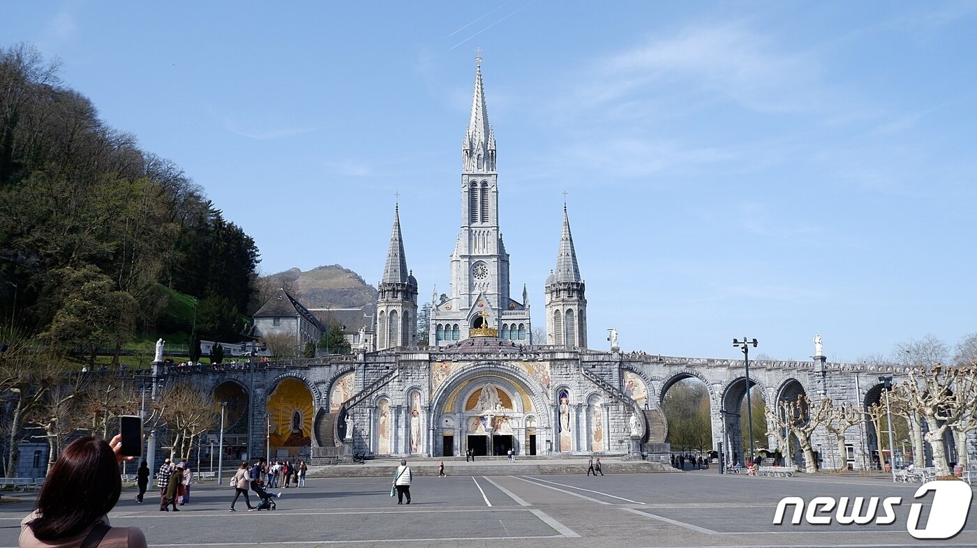 본문 이미지 - 루르드 성모 마리아 수도원ⓒ News1  윤슬빈 기자