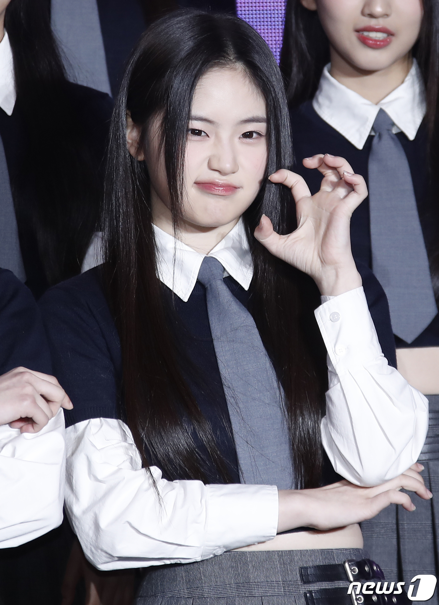 (서울=뉴스1) 권현진 기자 = 참가자 김민솔이 12일 오전 서울 성동구 에스팩토리에서 열린 Mnet 서바이벌 프로그램 'I-LAND2 : N/a'(이하 아이랜드2) 제작발표회에서 …