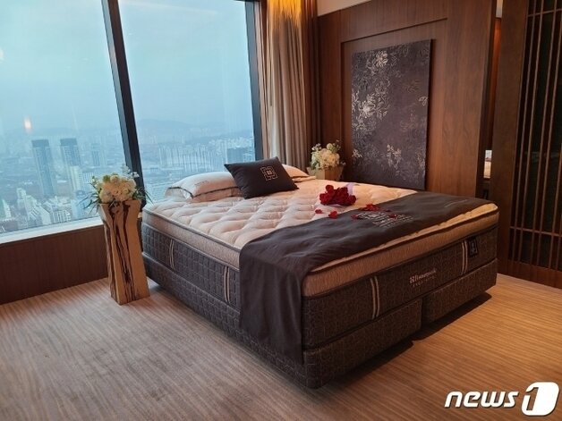 본문 이미지 - 씰리침대 엑스퀴짓 H 헤븐리 시더 2024.2.7 ⓒ 뉴스1 김민석 기자