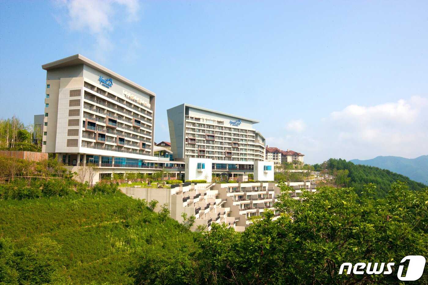 강원랜드가 운영하는 하이원리조트 마운틴 콘도 전경.&#40;강원랜드 제공&#41; ⓒ News1 김형준 기자