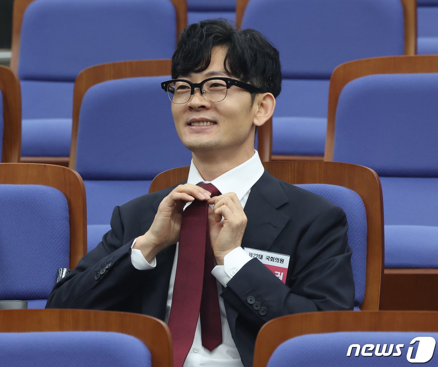 본문 이미지 - 박충권 국민의미래 당선인이 16일 서울 여의도 국회에서 열린 제22대 국회 국민의힘·국민의미래 당선자총회에 참석 하고 있다. 2024.4.16/뉴스1 ⓒ News1 송원영 기자