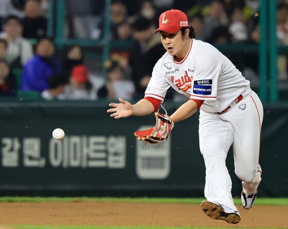SSG 최정, 수비 복귀 효과…“내야 전체가 안정 되찾았다”