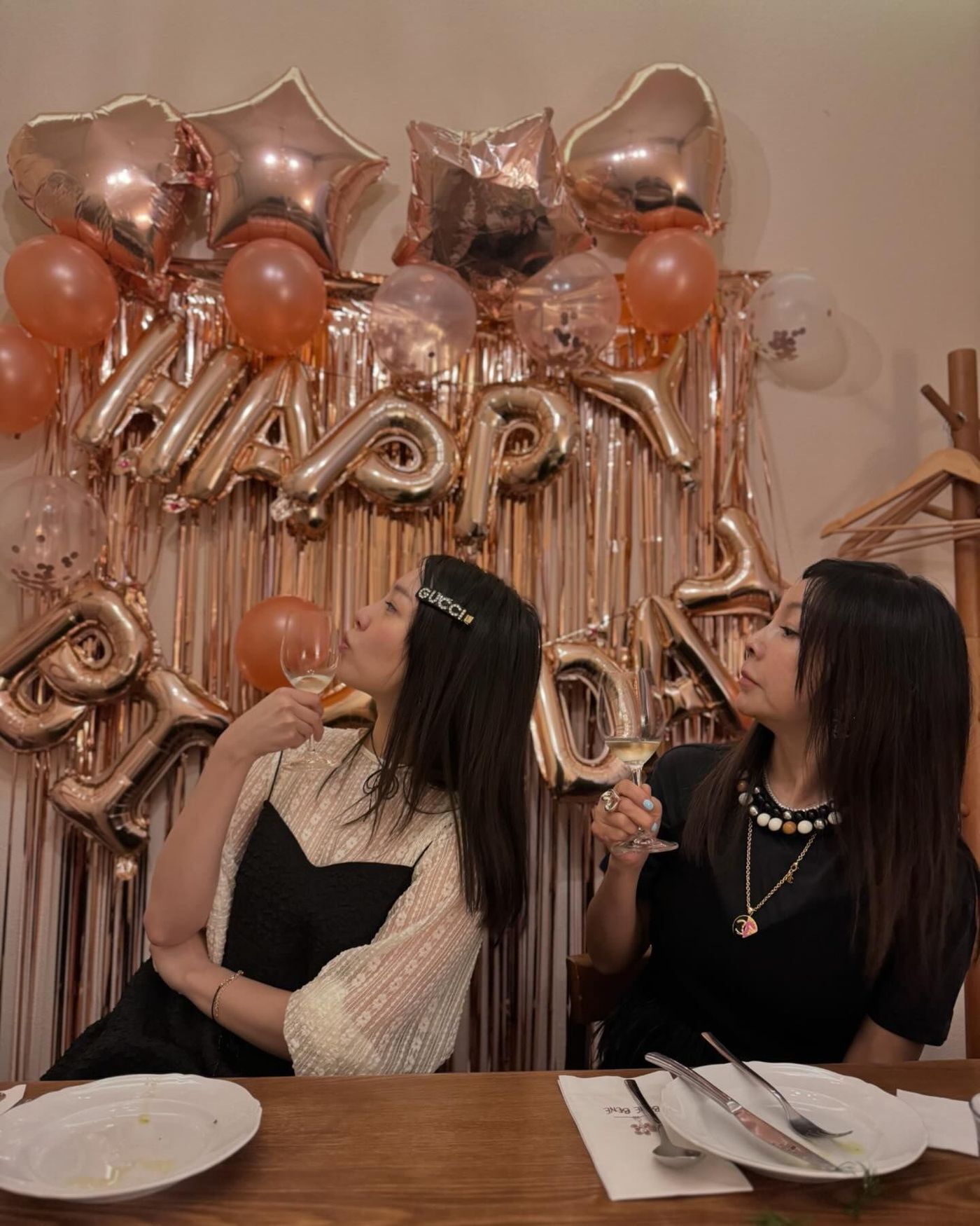 본문 이미지 - 황신혜 SNS