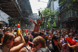 [사진] 물 축제 즐기는 태국 방콕