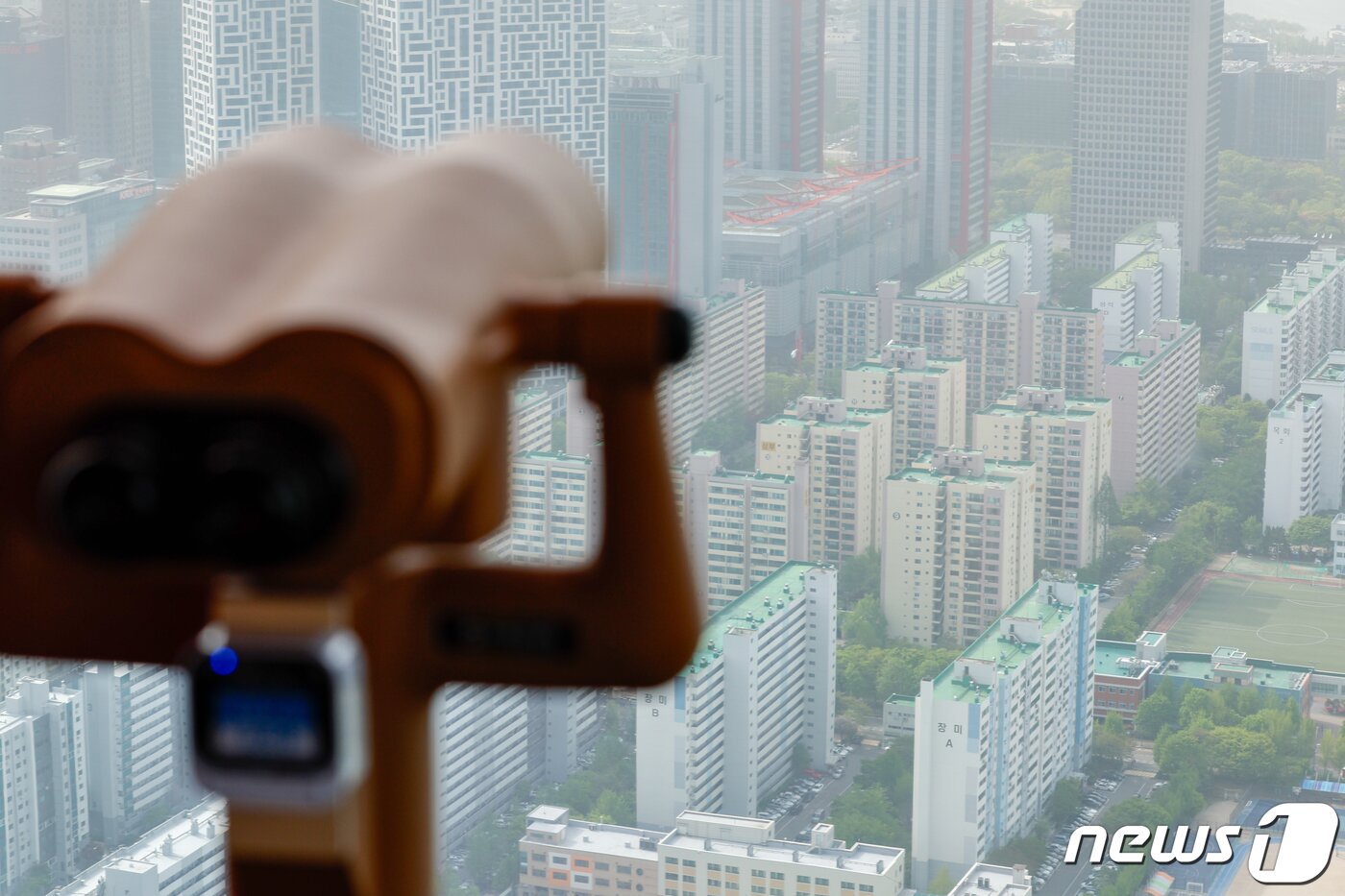 본문 이미지 - 서울 여의도 아파트 모습. /뉴스1 ⓒ News1 안은나 기자