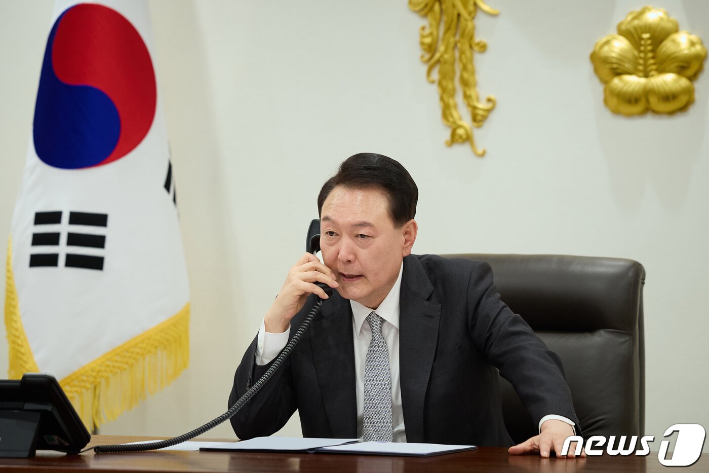 본문 이미지 - 윤석열 전 대통령. 2024.4.17/뉴스1 ⓒ News1 오대일 기자 &#40;대통령실 제공&#41;