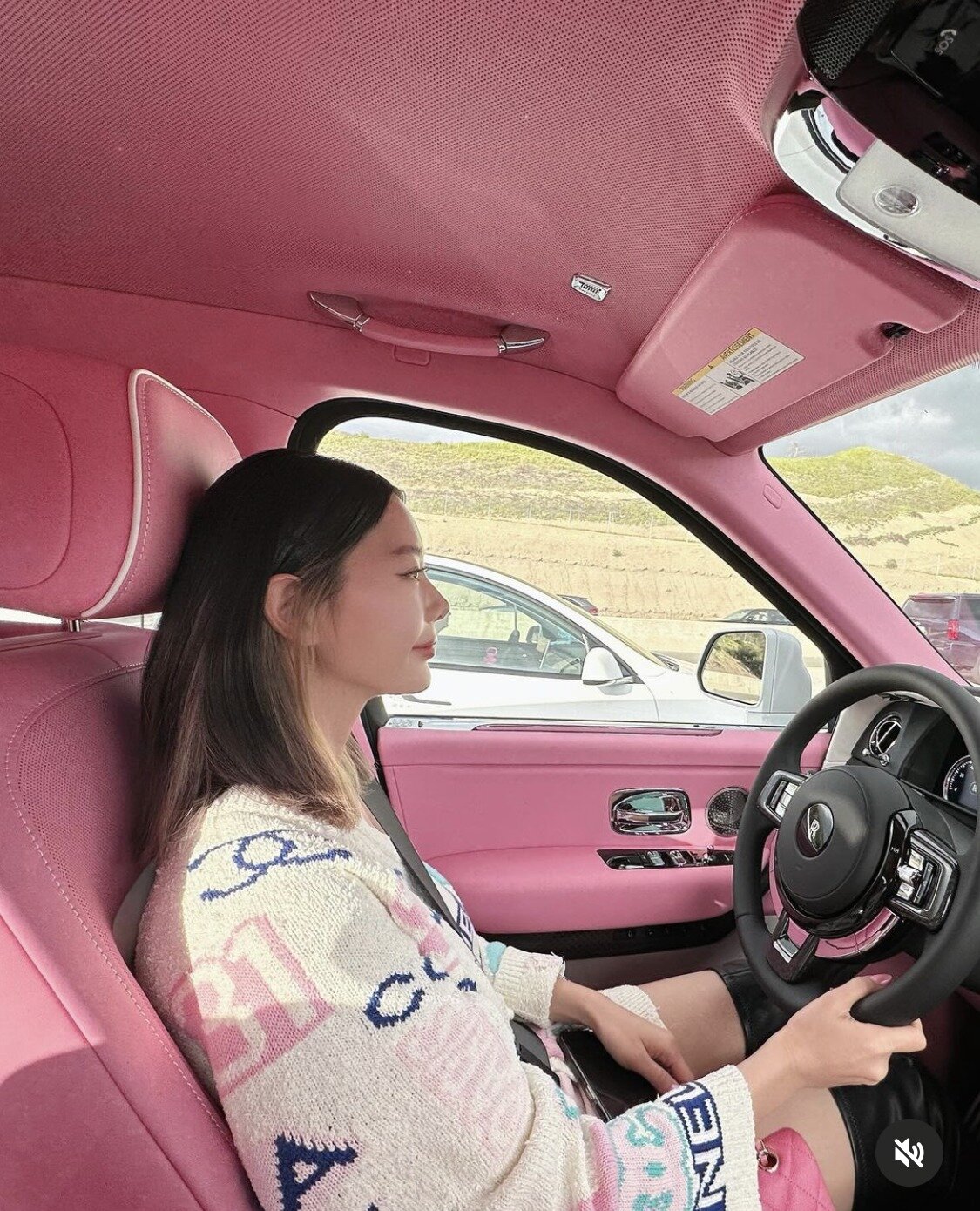 본문 이미지 - 클라라 인스타그램