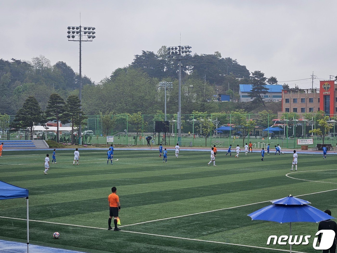 본문 이미지 - 20일 강원 강릉강남축구공원 1구장에서 열린 SON아카데미U15와 평창유나이티드U15 경기.2024.4.20 한귀섭 기자