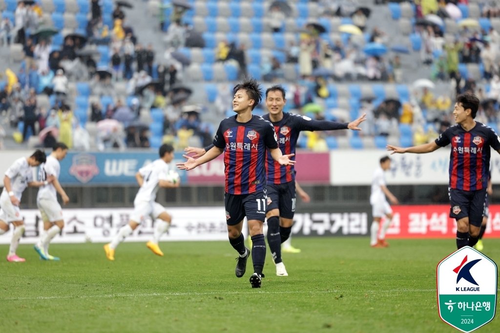 1골 1도움으로 수원FC 승리를 이끈 이승우. &#40;한국프로축구연맹 제공&#41;