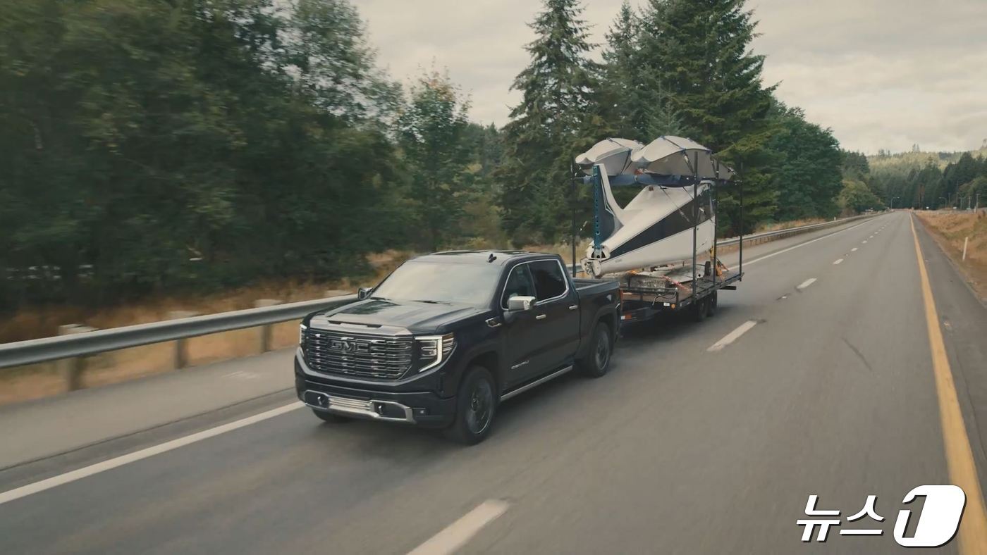 본문 이미지 - GMC 시에라의 트레일러링 모습&#40;한국GM 제공&#41;
