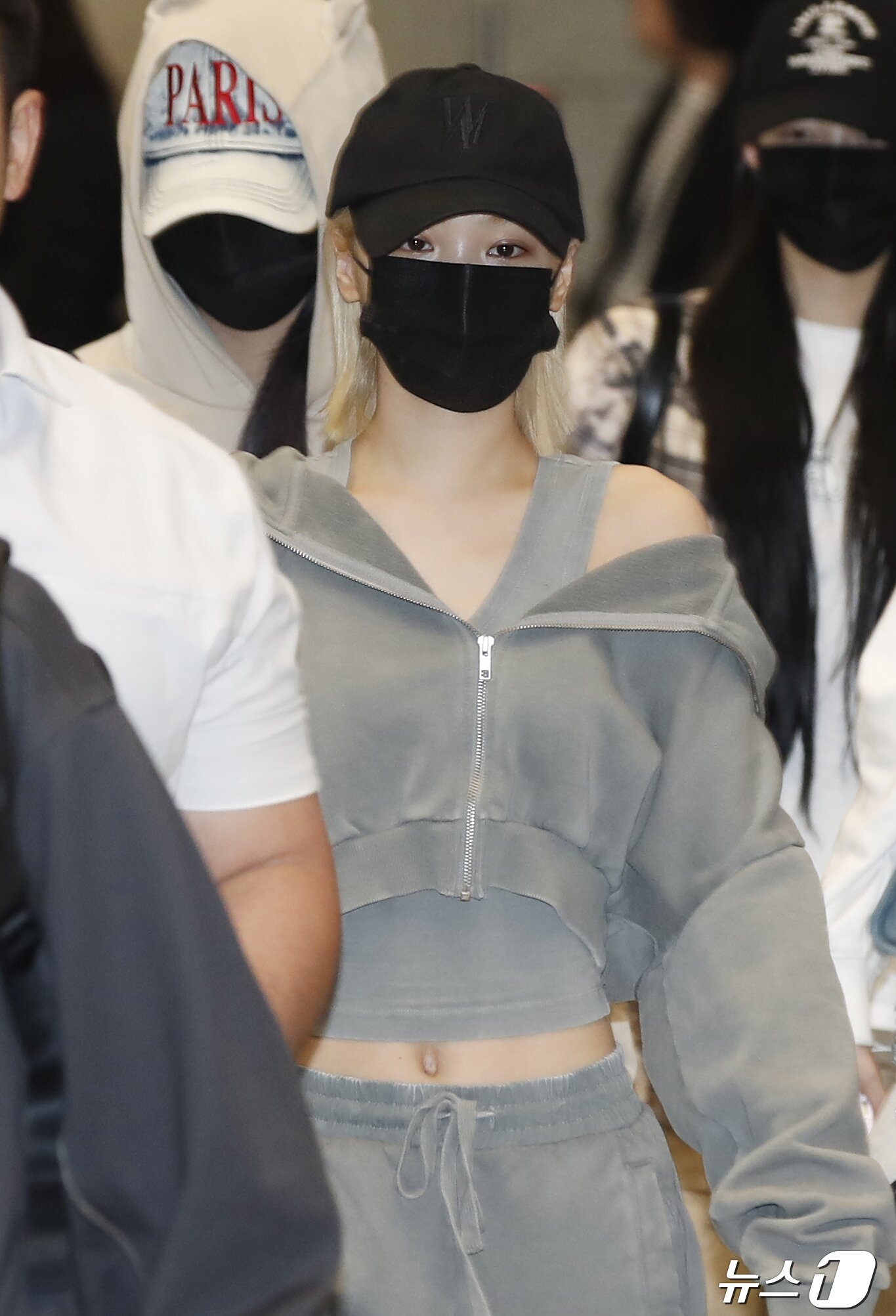 본문 이미지 - 르세라핌 김채원 ⓒ 뉴스1