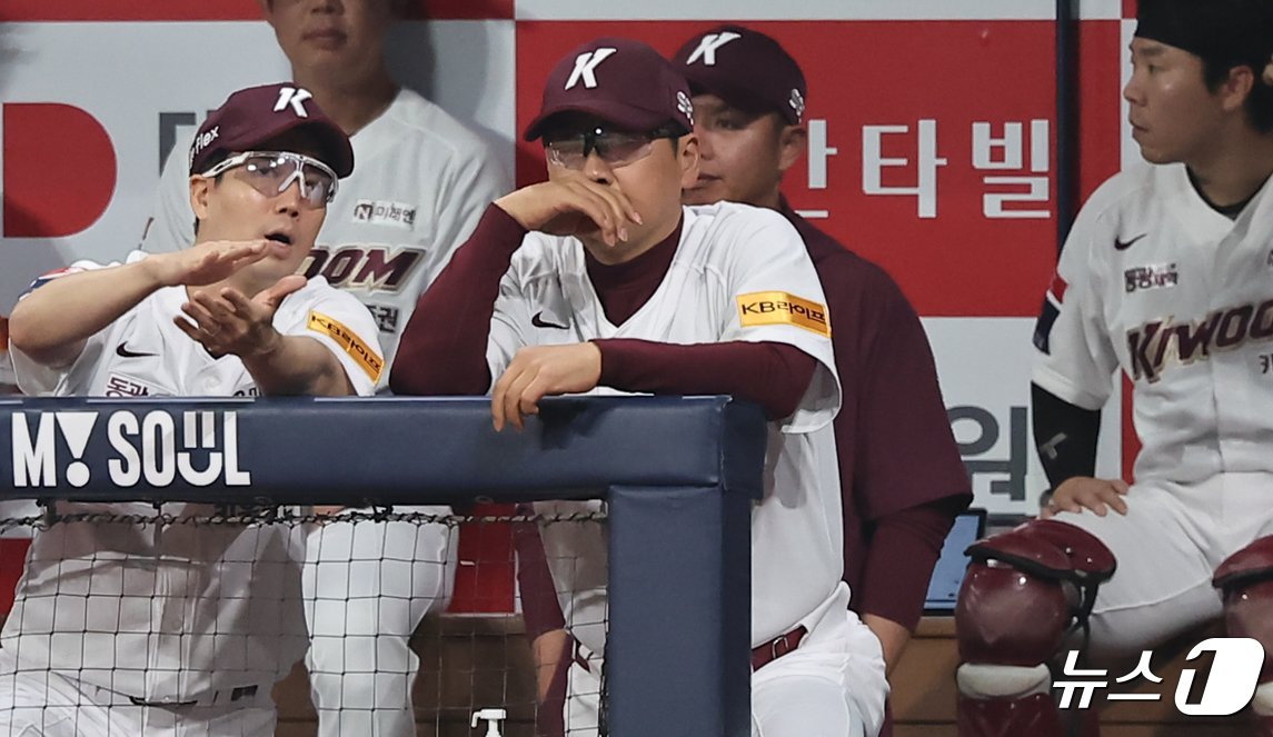 본문 이미지 - 홍원기 키움 히어로즈 감독. /뉴스1 DB ⓒ News1 김도우 기자