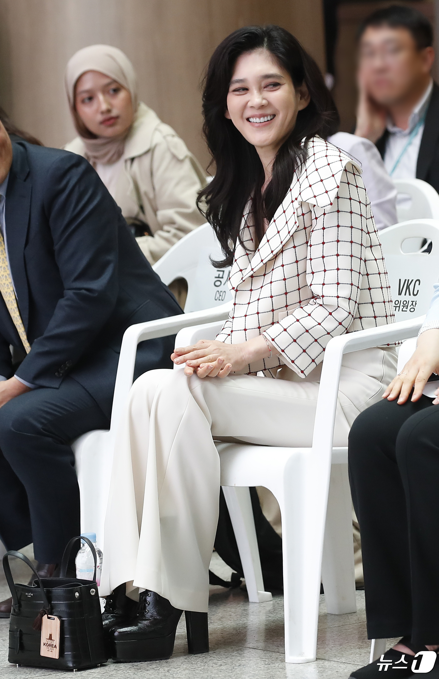 (인천공항=뉴스1) 권현진 기자 = 이부진 신라호텔 사장이 26일 인천공항 1터미널 밀레니엄홀에서 열린 ‘한국방문의 해 환영주간 개막식’에 참석해 미소를 짓고 있다. 2024.4. …