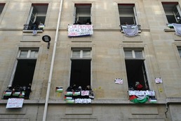 [포토]파리에 퍼지는 팔레스타인 지지 '민중의 노래' 