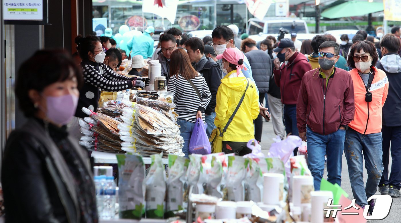 인제 용대리 황태축제 자료사진.&#40;인제군 제공&#41;/뉴스1