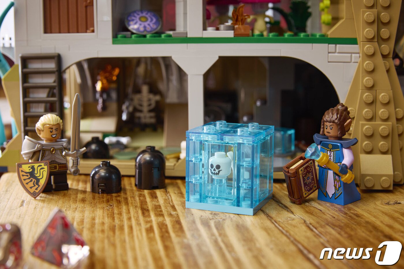 본문 이미지 - 레고 아이디어 던전 앤 드래곤 레드 드래곤 이야기(레고코리아 제공) 2024.4.3/뉴스1 ⓒ News1 김민석 기자